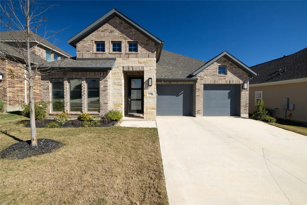Unit for sale at 229 Ashmore LN, Georgetown, TX 78628