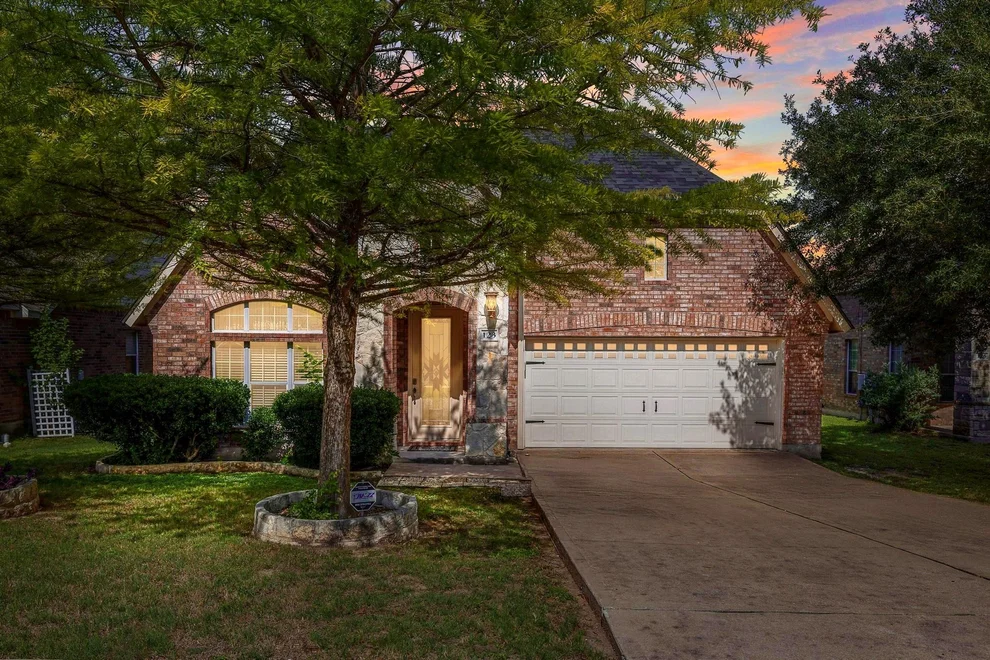 Unit for sale at 123 Justin Leonard DR, Round Rock, TX 78664