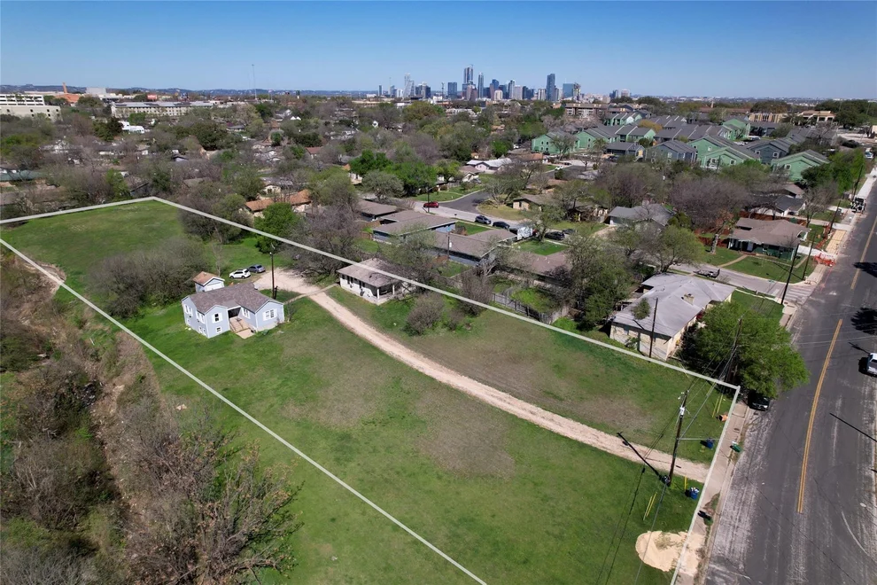 Unit for sale at 2608 & 2610 Metcalfe RD, Austin, TX 78741