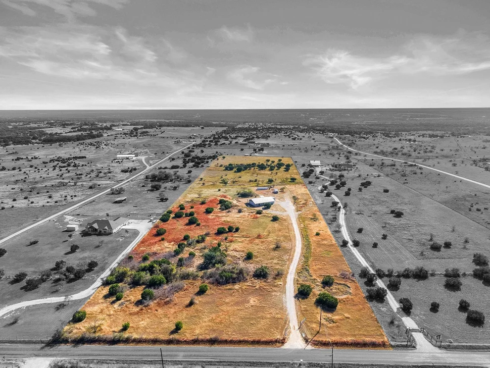 Unit for sale at 5777 County Road 236 RD, Liberty Hill, TX 78642