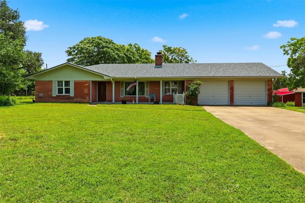 Unit for sale at 241 Hilltop DR, Burnet, TX 78611