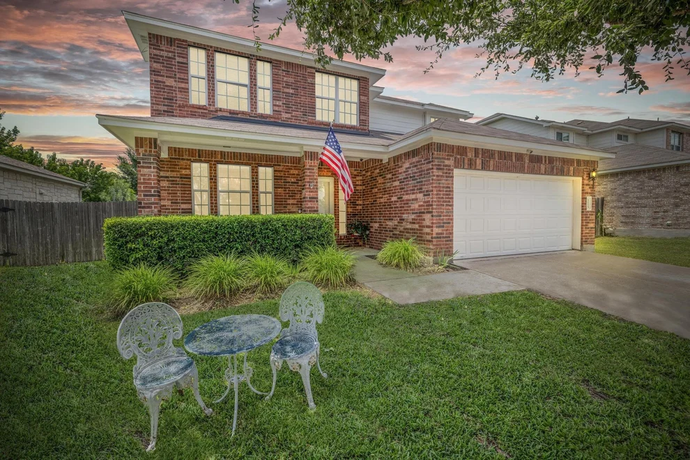 Unit for sale at 1115 Henderson DR, Leander, TX 78641