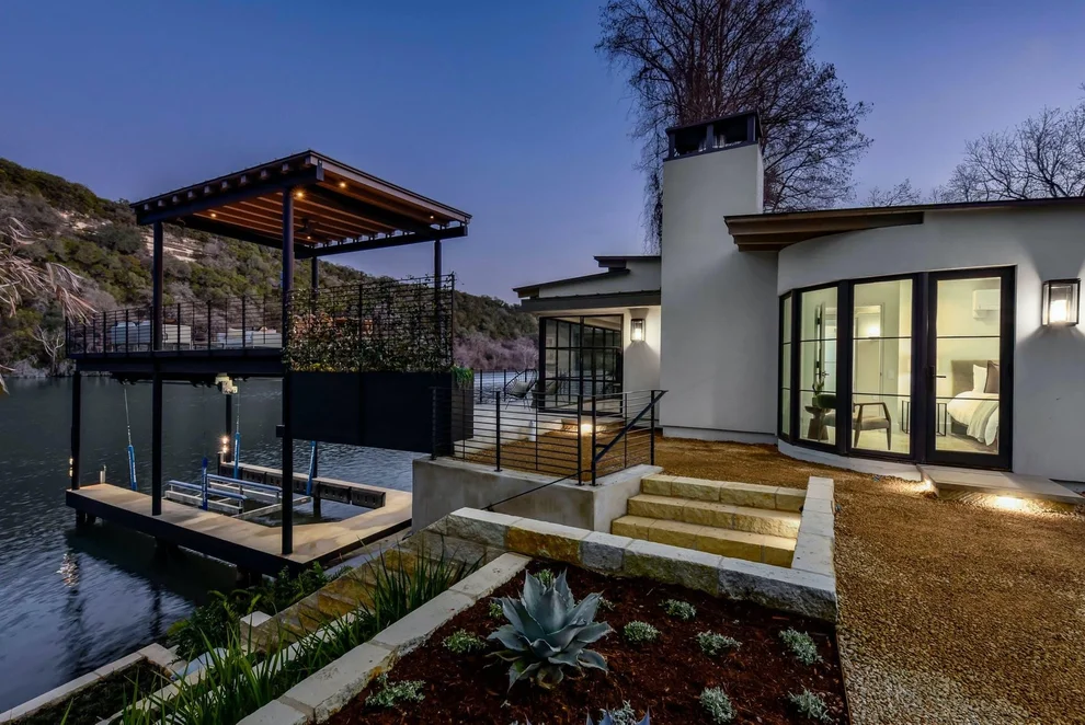 Unit for sale at 2607 River Hills RD, Austin, TX 78733