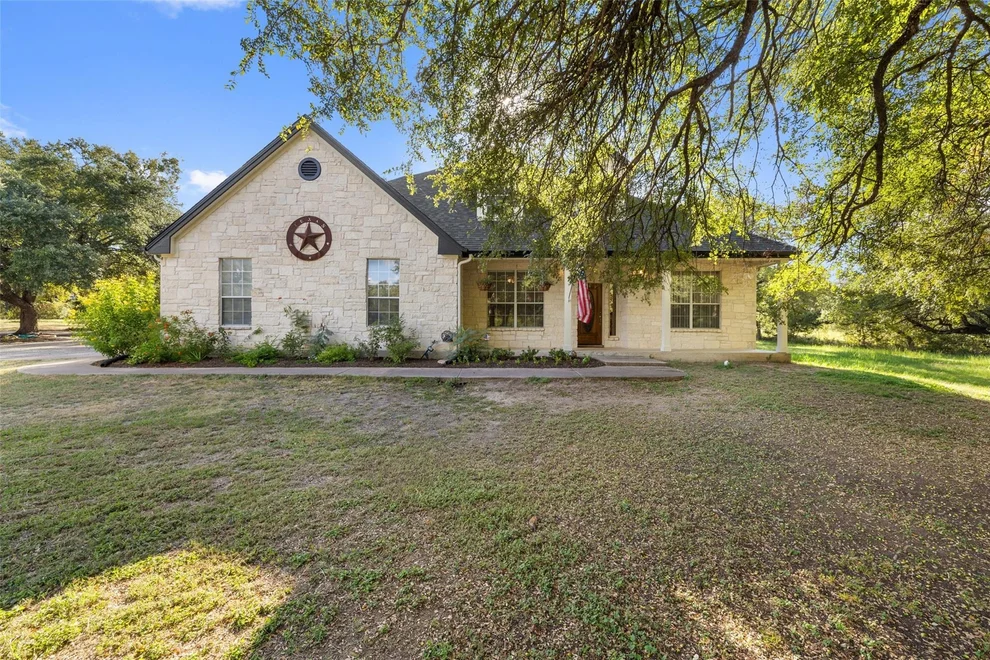 Unit for sale at 206 Spring Creek DR, Liberty Hill, TX 78642