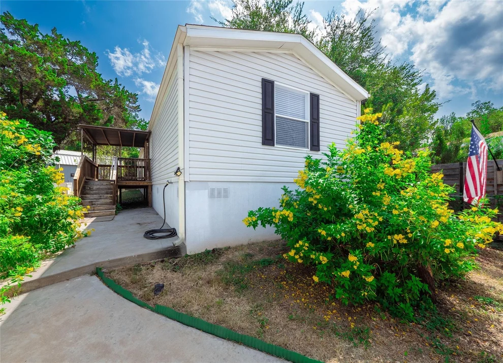 Unit for sale at 21302 Choctaw CV, Lago Vista, TX 78645