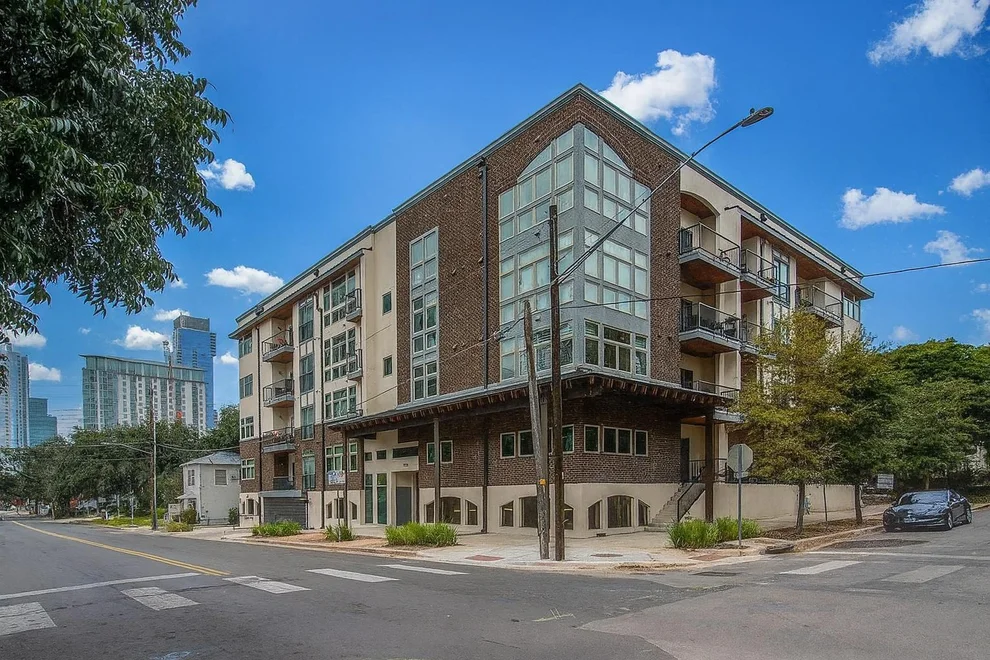 Unit for sale at 908 Nueces ST, Austin, TX 78701