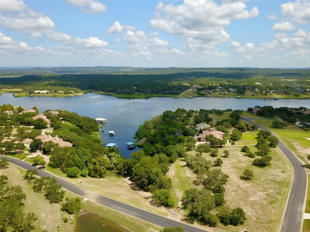 Unit for sale at 2900 Cliff Overlook, Spicewood, TX 78669