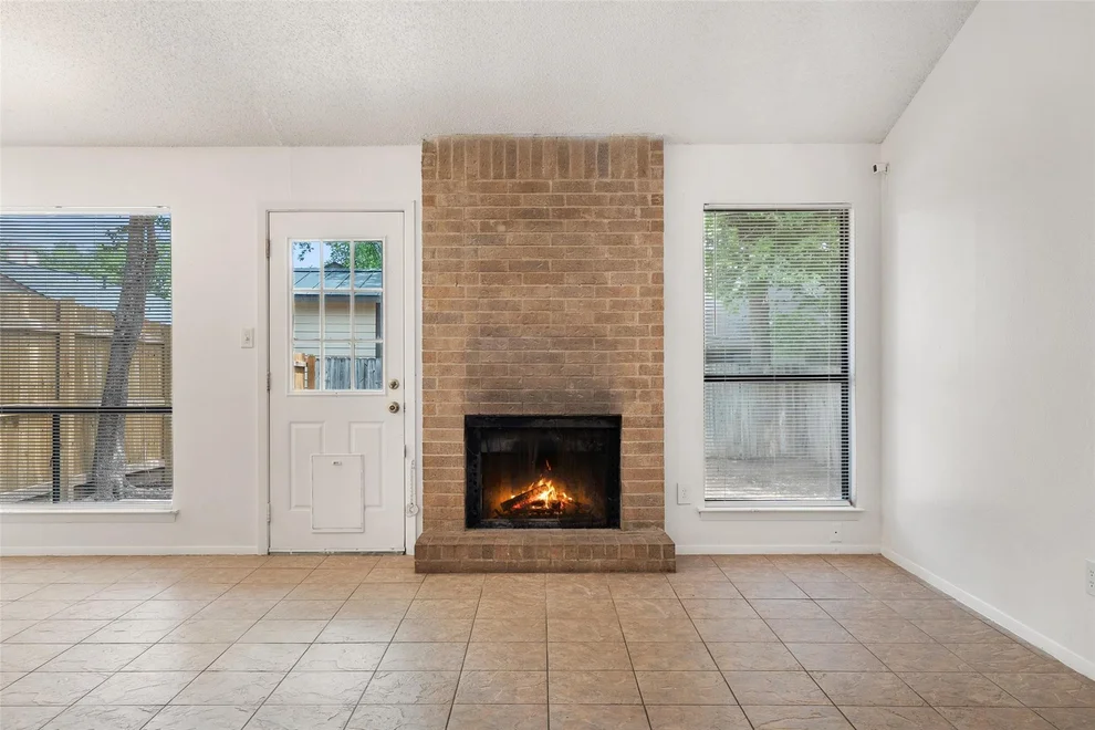 Unit for sale at 11435 Ptarmigan DR, Austin, TX 78758