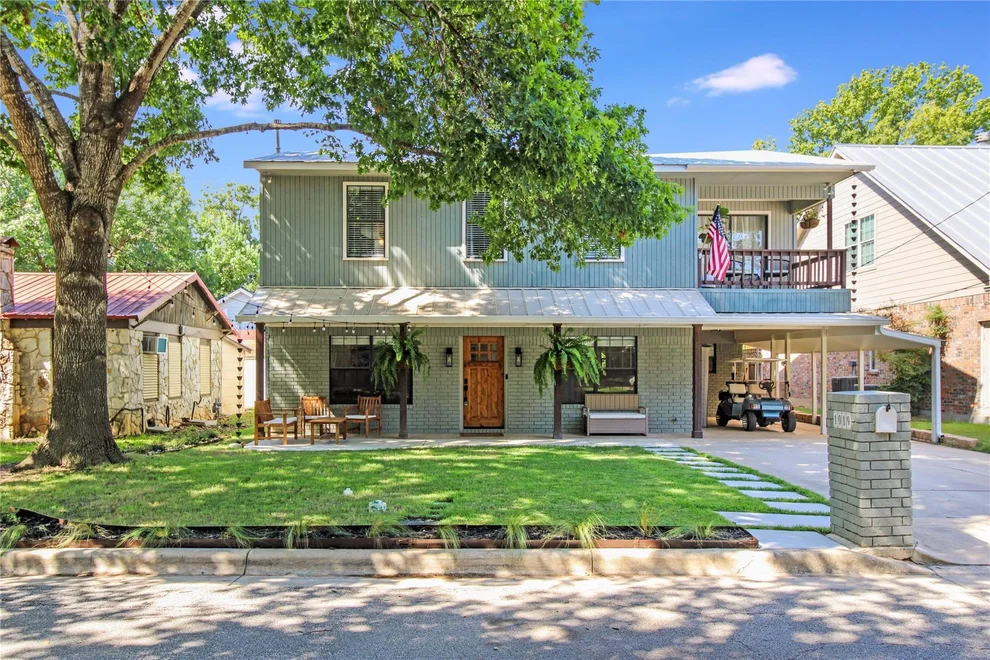Unit for sale at 1019 Allen Ave, New Braunfels, TX 78130