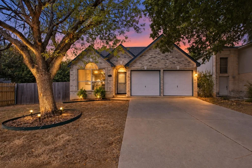 Unit for sale at 1206 Garden Path DR, Round Rock, TX 78664