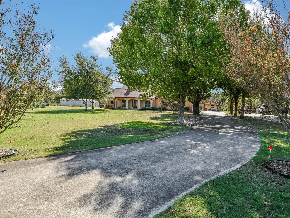 Unit for sale at 162 Brushy Creek TRL, Hutto, TX 78634