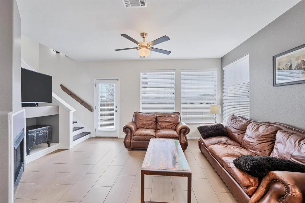 Unit for sale at 2100 Pipers Field DR, Austin, TX 78758