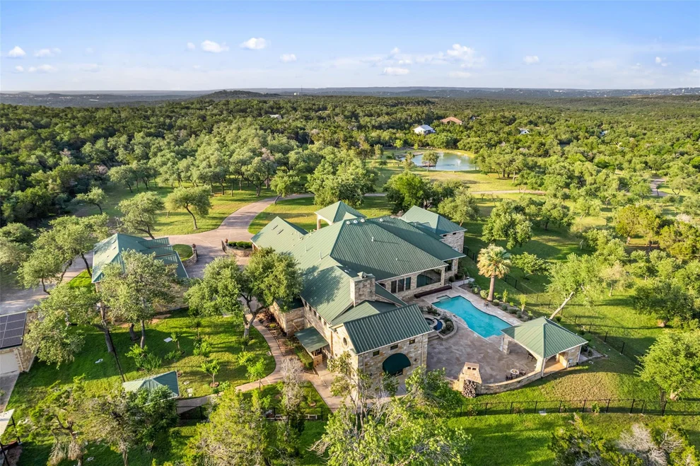 Unit for sale at 6620 W Creekview DR, Austin, TX 78736