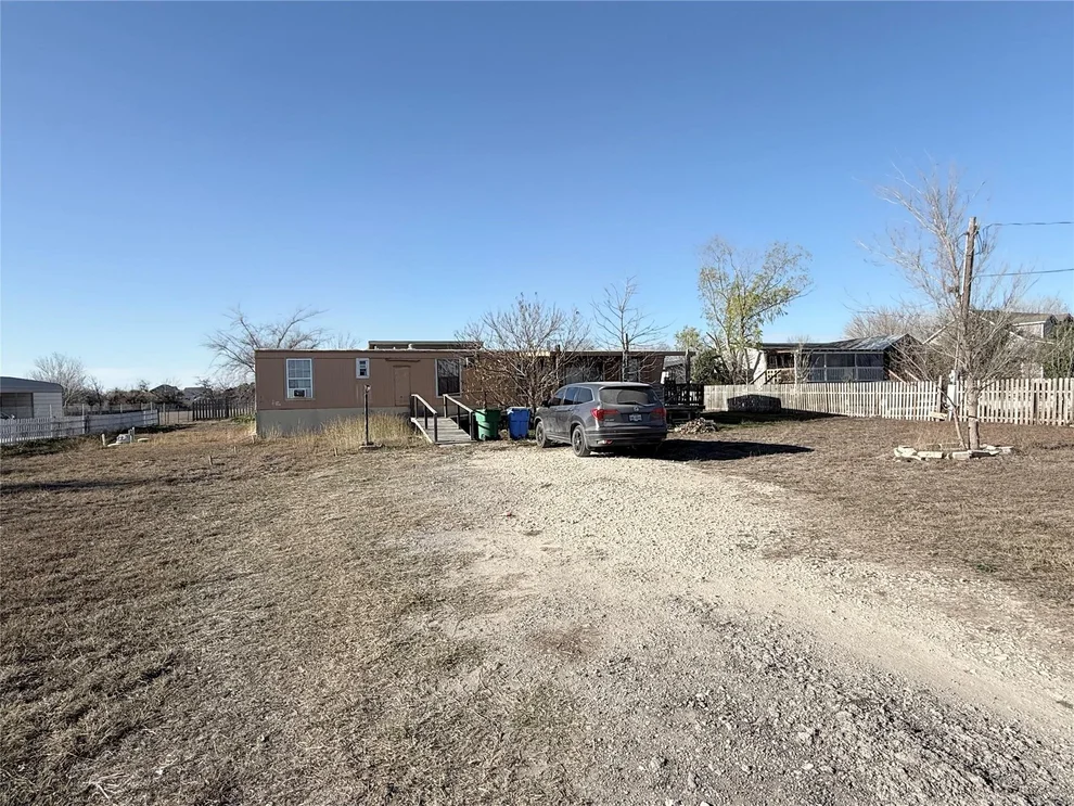 Unit for sale at 14 Summer Sun CV, Kyle, TX 78640