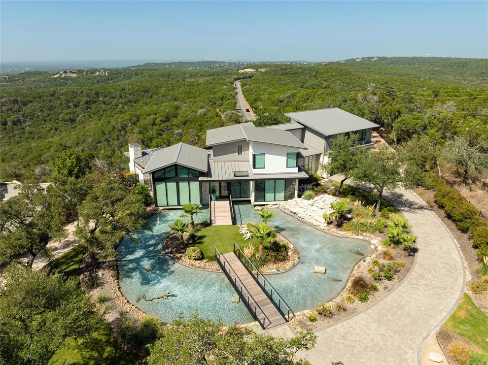 Unit for sale at 8209 Two Coves DR, Austin, TX 78730
