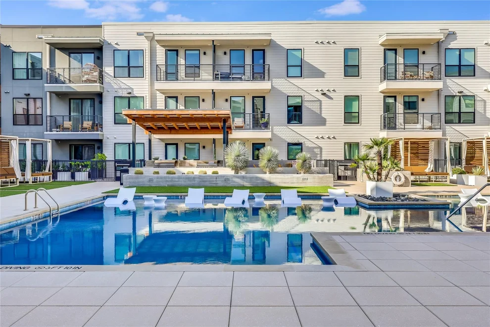 Unit for sale at 1701 Simond Ave, Austin, TX 78723