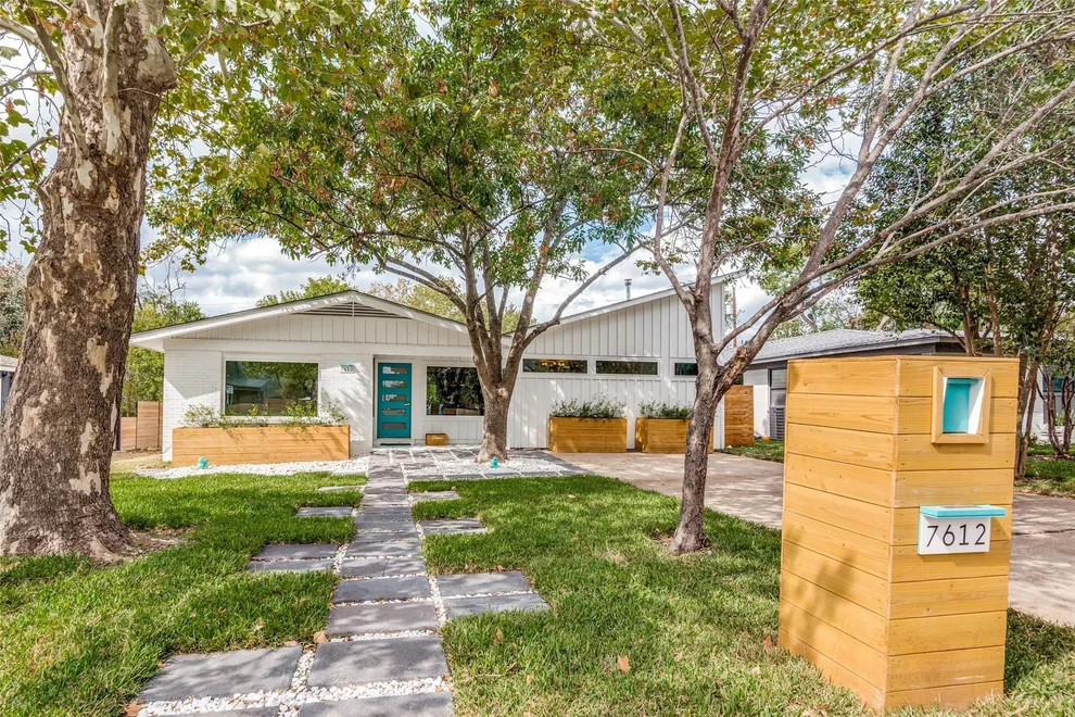 Unit for sale at 7612 Gault ST, Austin, TX 78757