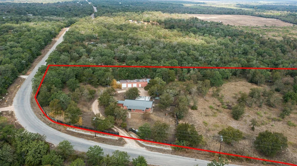 Unit for sale at 212 Thousand Oaks DR, Cedar Creek, TX 78612