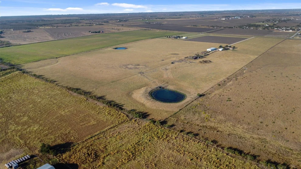 Unit for sale at 19919 Fm 973 RD N, Coupland, TX 78615