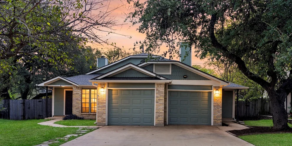 Unit for sale at 2637 Alcott LN, Austin, TX 78748