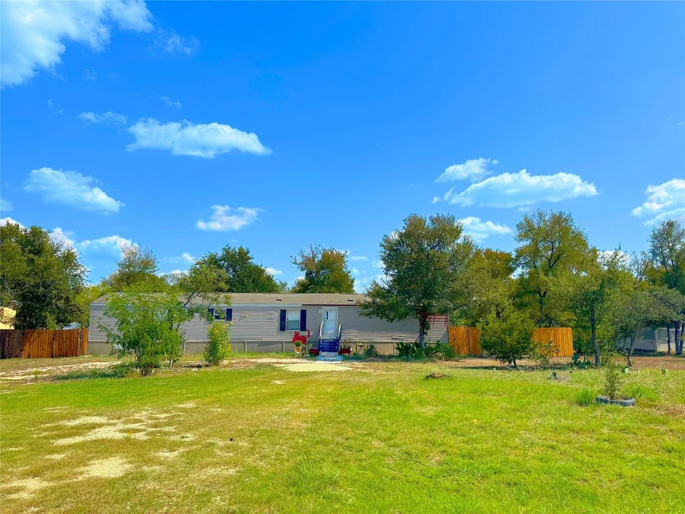 Unit for sale at 153 Tesoro WAY, Del Valle, TX 78617