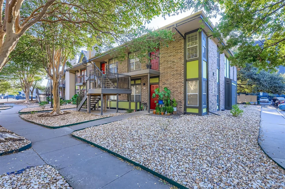 Unit for sale at 7685 Northcross DR, Austin, TX 78757