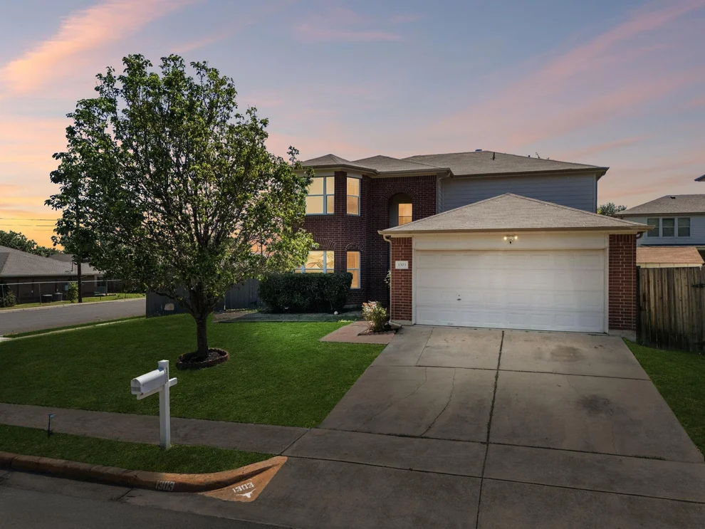 Unit for sale at 1303 Sunflower LN, San Marcos, TX 78666
