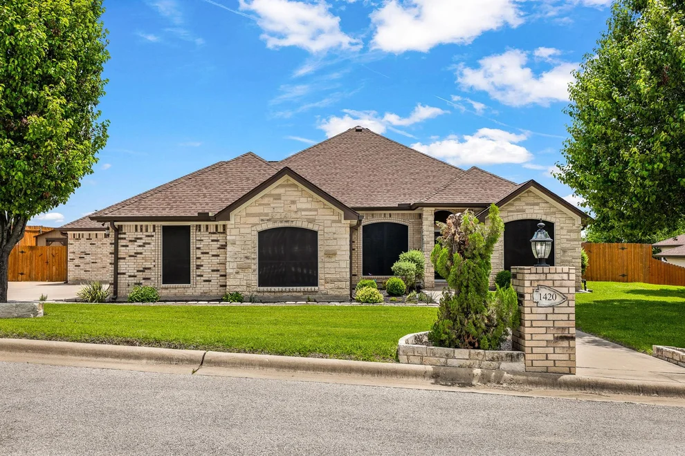 Unit for sale at 1420 Gomer LN, Harker Heights, TX 76548