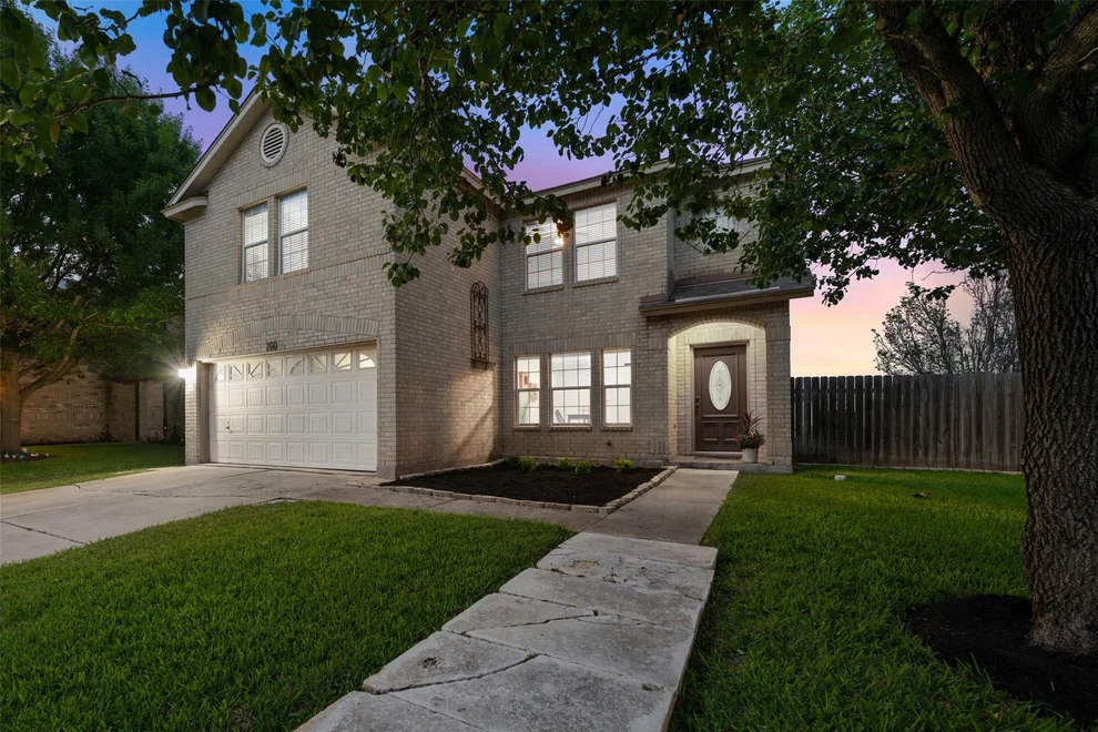 Unit for sale at 200 Deercreek LN, Leander, TX 78641