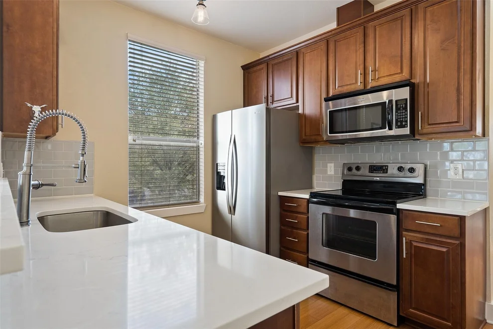 Unit for sale at 13420 Lyndhurst ST, Austin, TX 78729