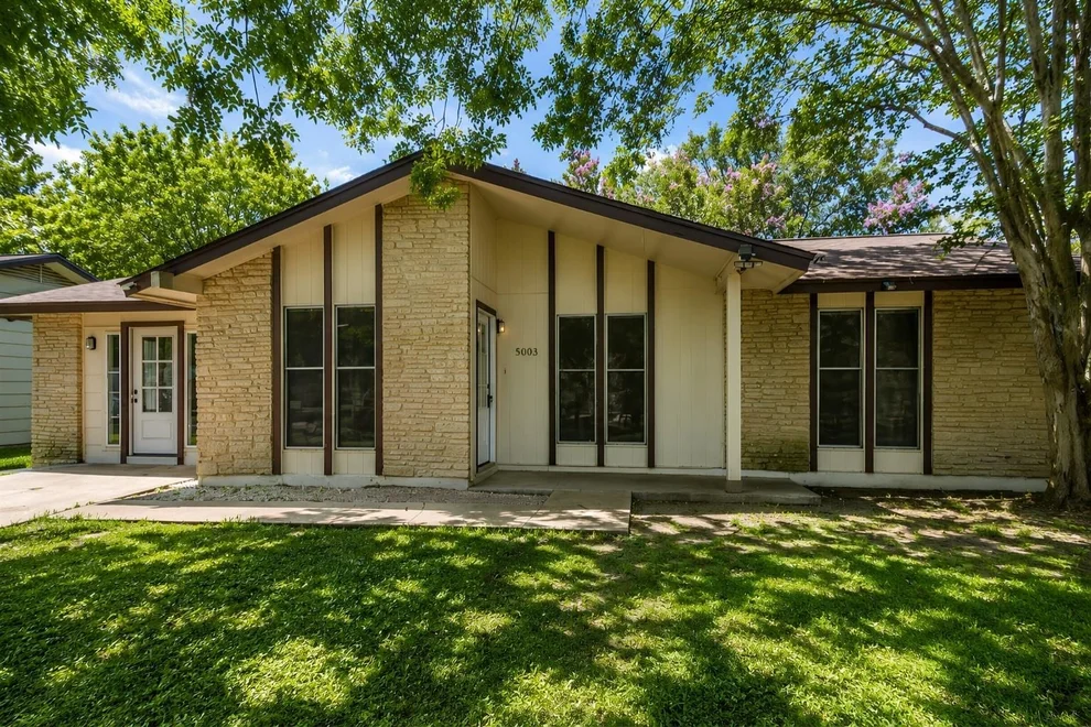 Unit for sale at 5005 Creek Bend DR, Austin, TX 78744