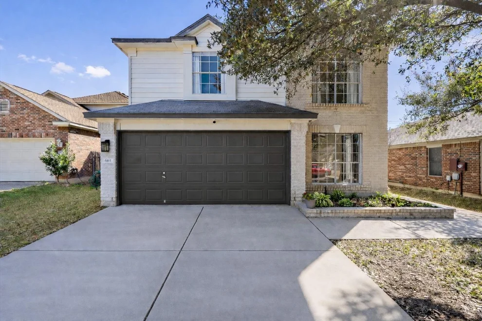 Unit for sale at 663 Reggie Jackson TRL, Round Rock, TX 78665