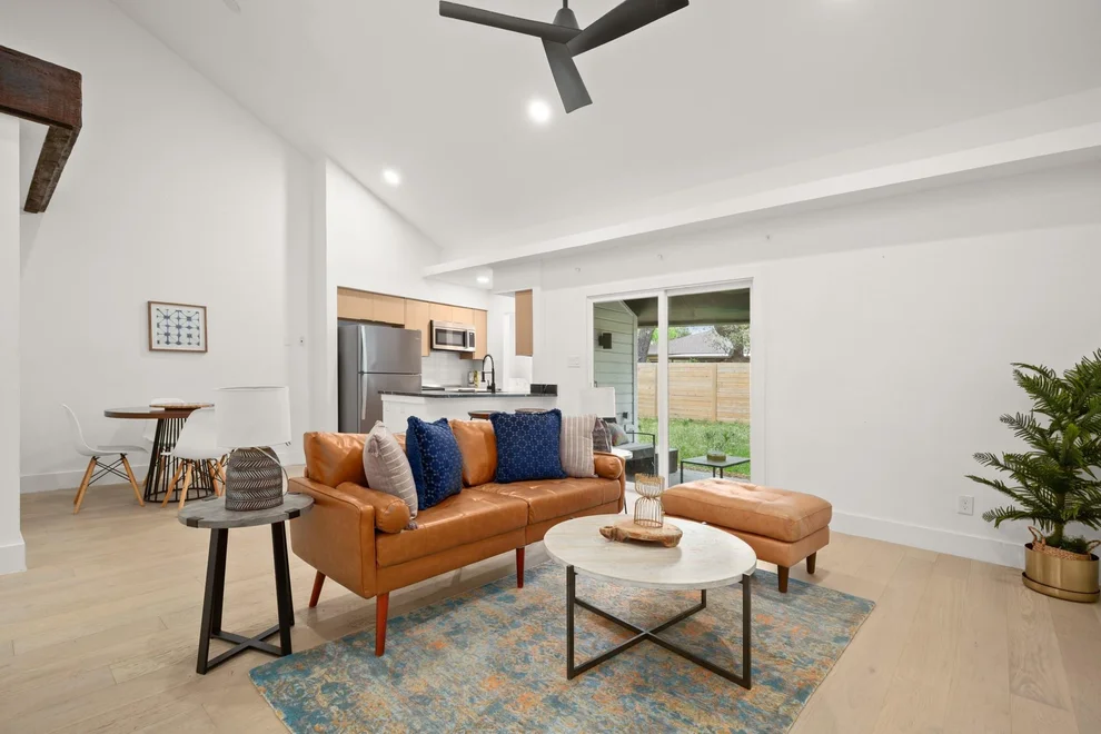 Unit for sale at 6807 Woodhue DR, Austin, TX 78745
