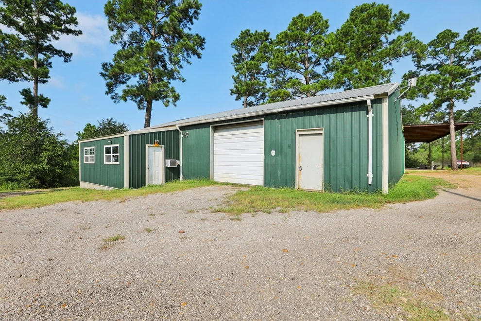 Unit for sale at 214 Old Antioch RD, Smithville, TX 78957