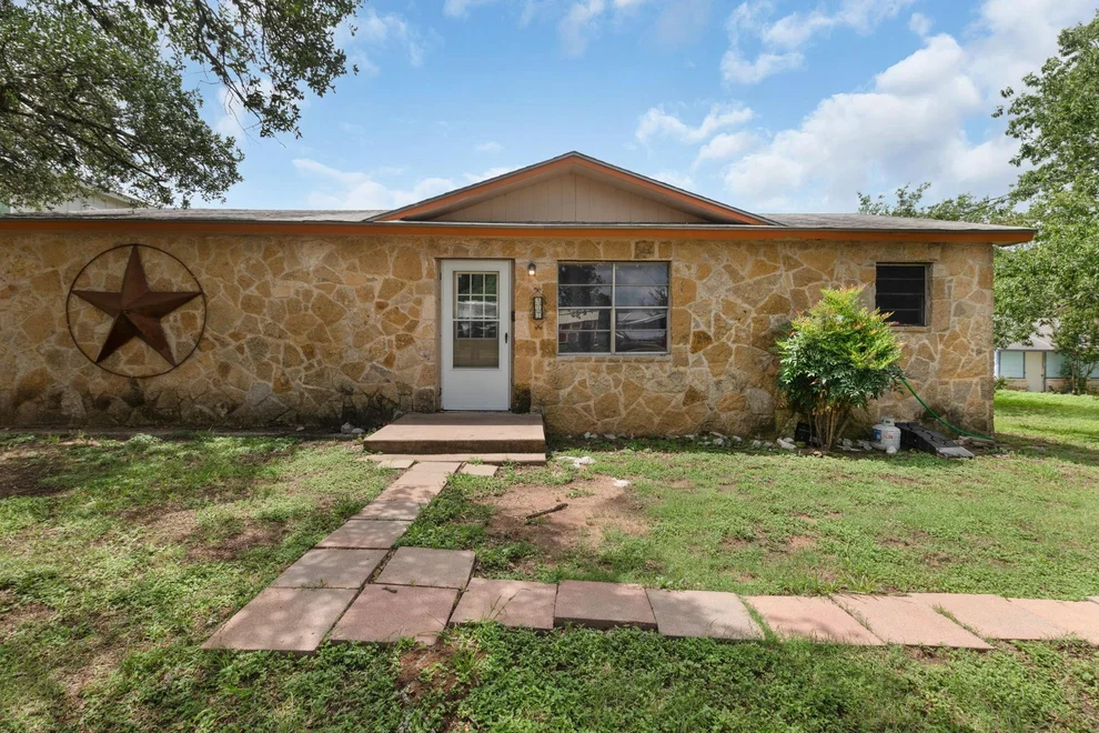 Unit for sale at 405 E Brier LN, Burnet, TX 78611