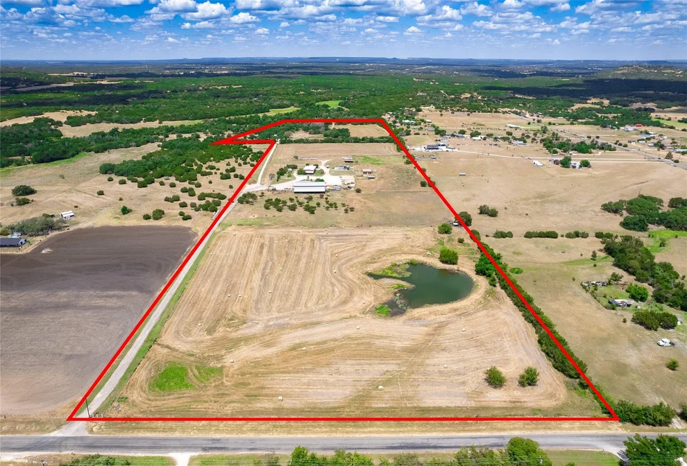 Unit for sale at 1301 County Road 228, Florence, TX 76527