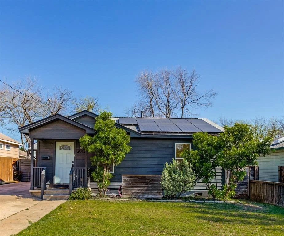Unit for sale at 2012 S Payne Ave, Austin, TX 78757