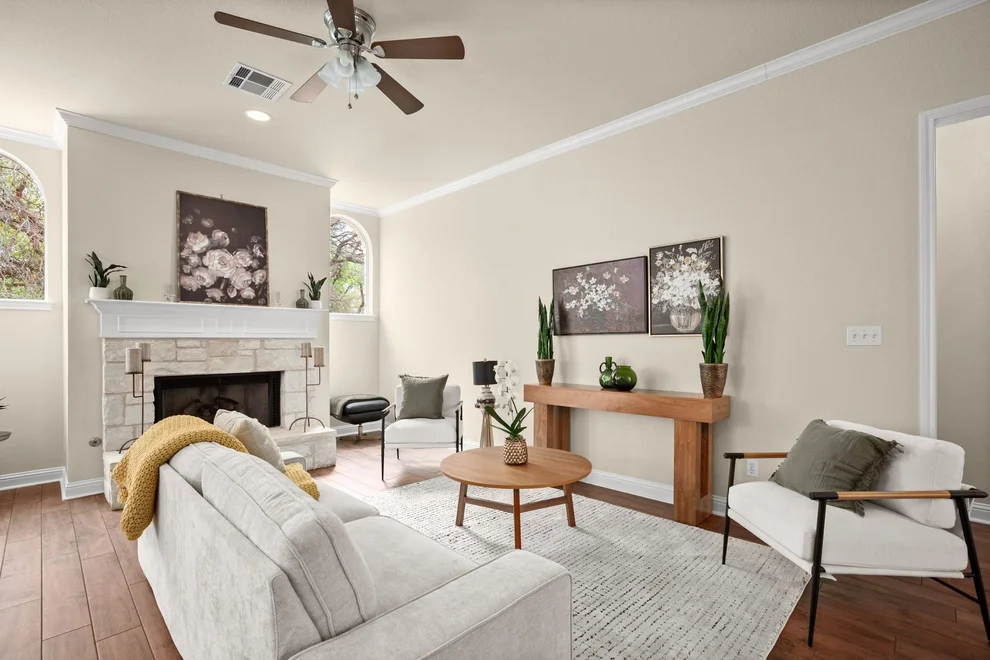 Unit for sale at 5000 Mission Oaks BLVD, Austin, TX 78735