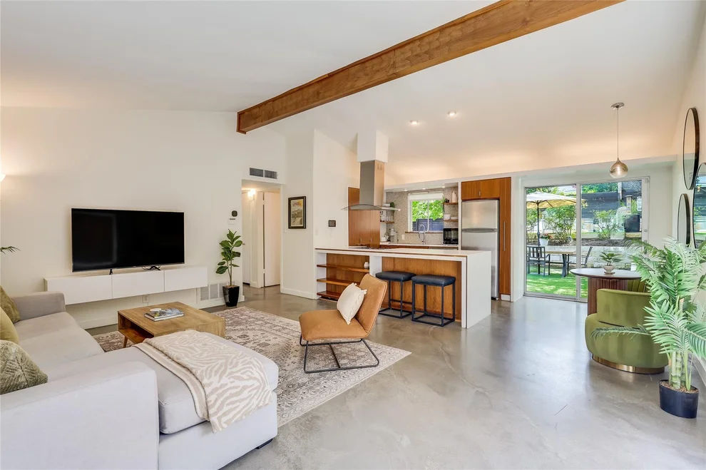 Unit for sale at 1120 Gillespie PL, Austin, TX 78704