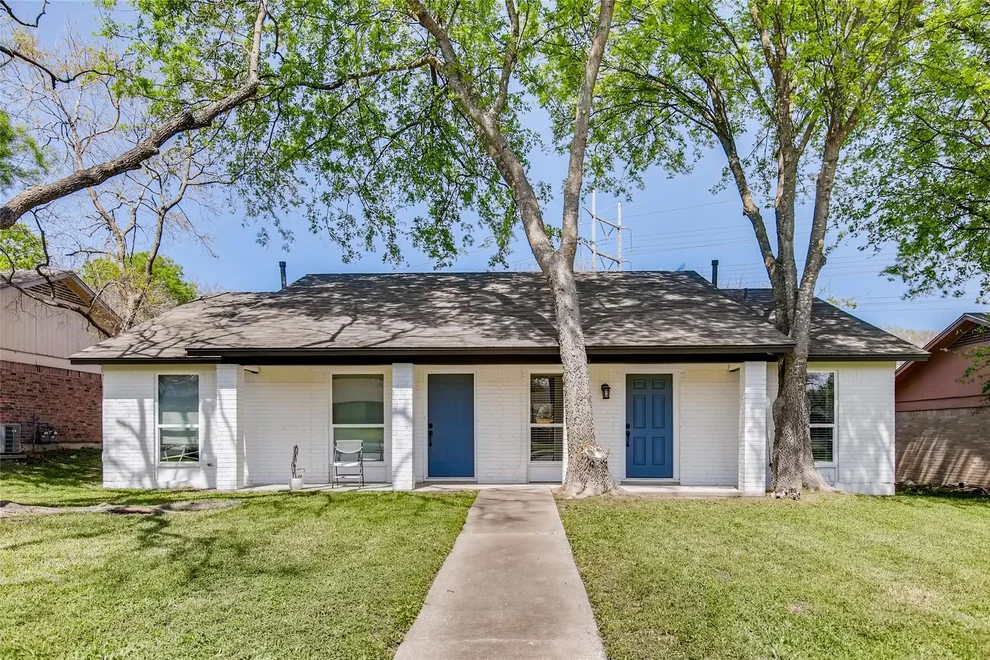 Unit for sale at 312 W William Cannon DR, Austin, TX 78745