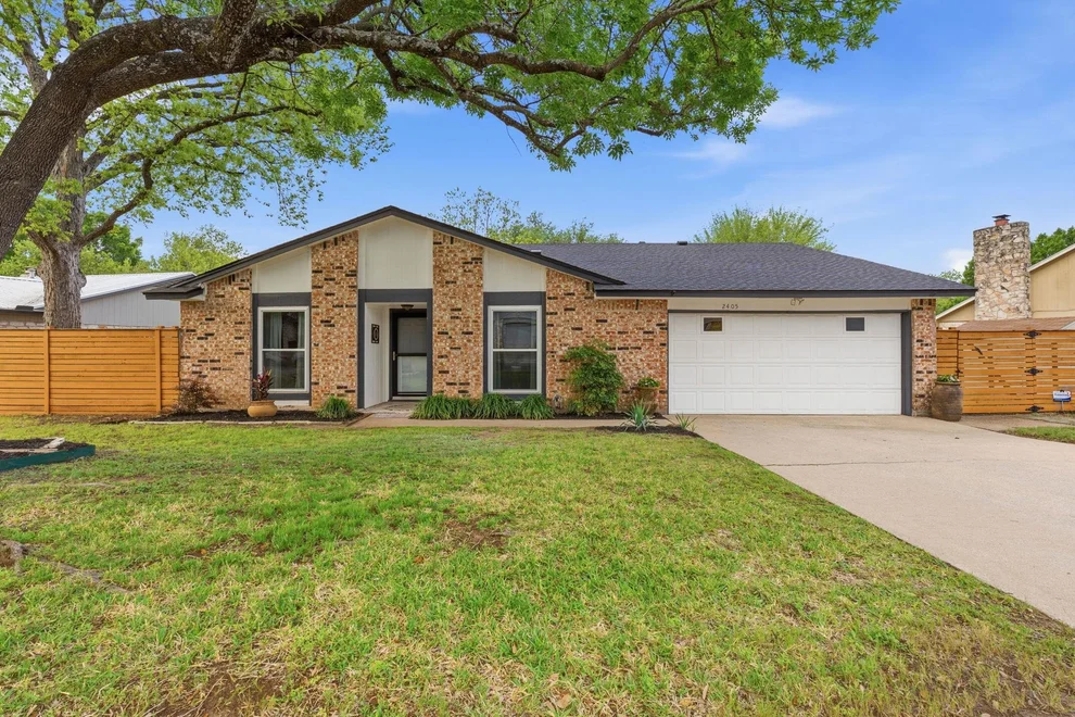 Unit for sale at 2405 Stone River DR, Austin, TX 78745
