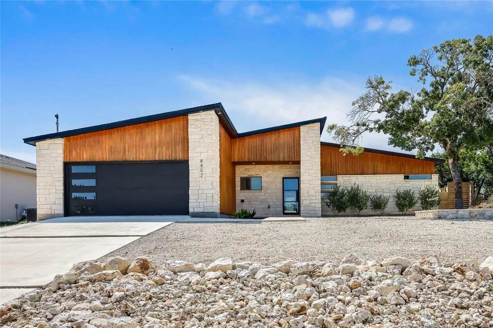 Unit for sale at 8802 Bar K Ranch RD, Lago Vista, TX 78645