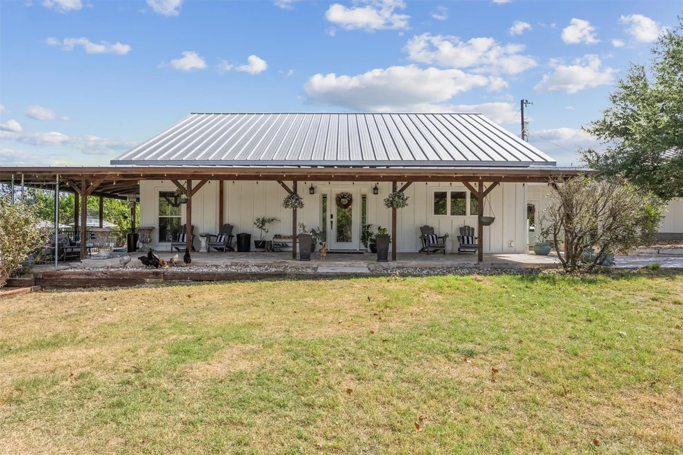 Unit for sale at 2150 County Road 282, Liberty Hill, TX 78642