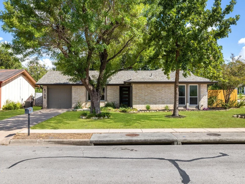 Unit for sale at 6705 Boleynwood DR, Austin, TX 78745