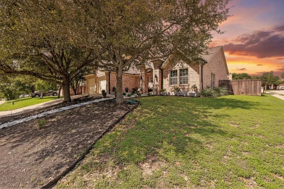 Unit for sale at 2501 Aspen Meadow RD, Leander, TX 78641