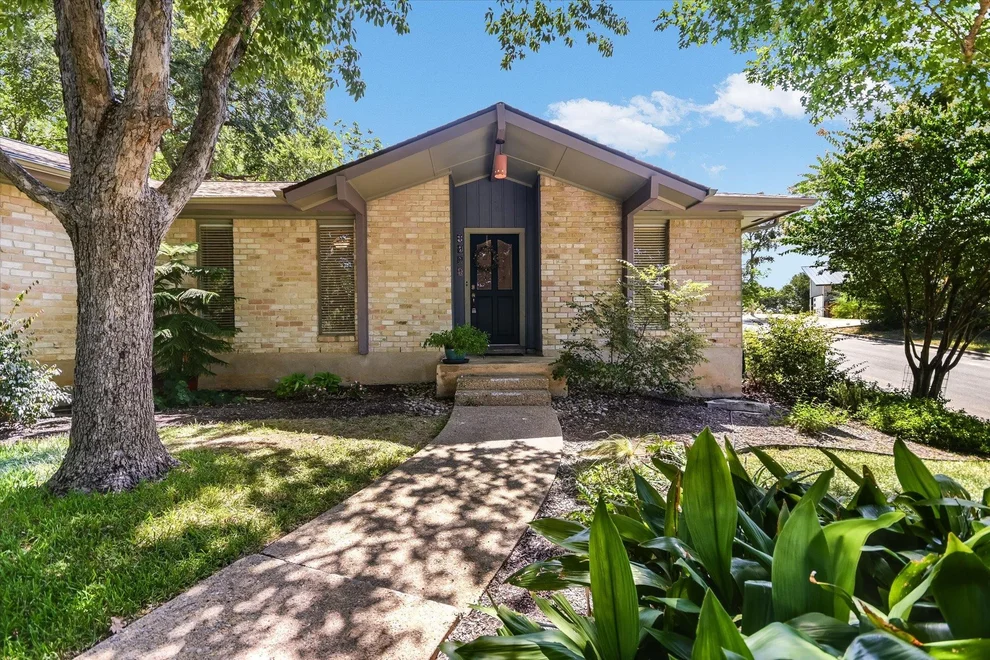 Unit for sale at 7901 Havenwood DR, Austin, TX 78759