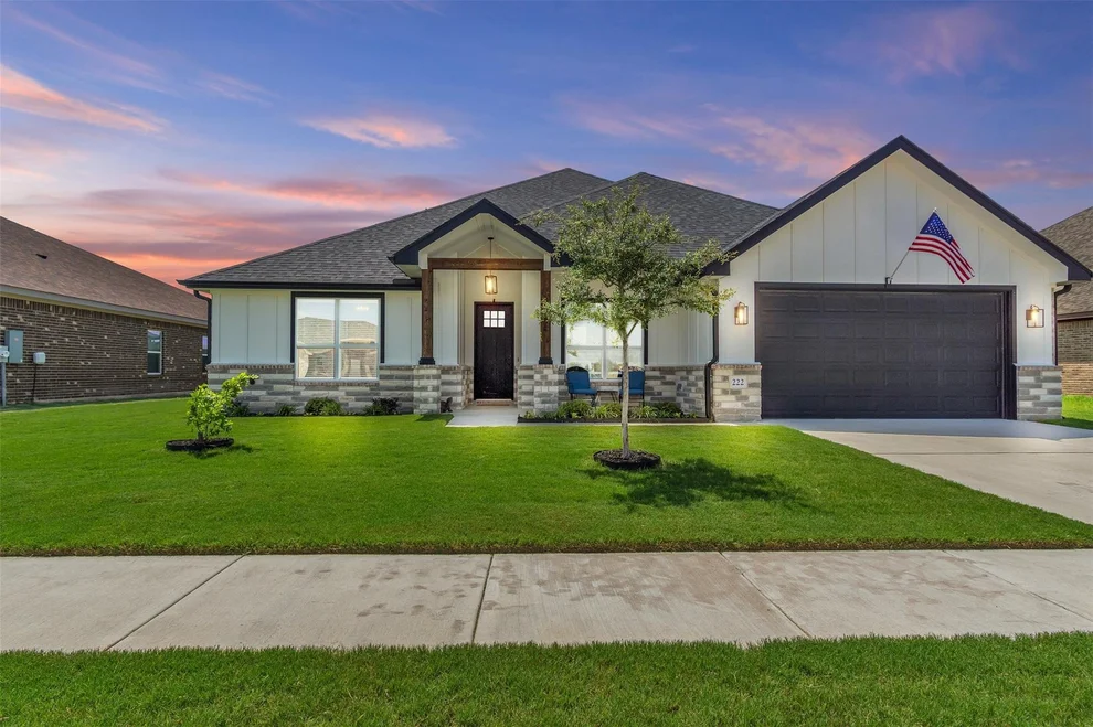 Unit for sale at 222 Overlook TRL, Copperas Cove, TX 76522