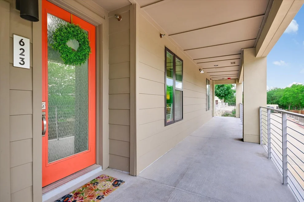 2733 Dulce Lane