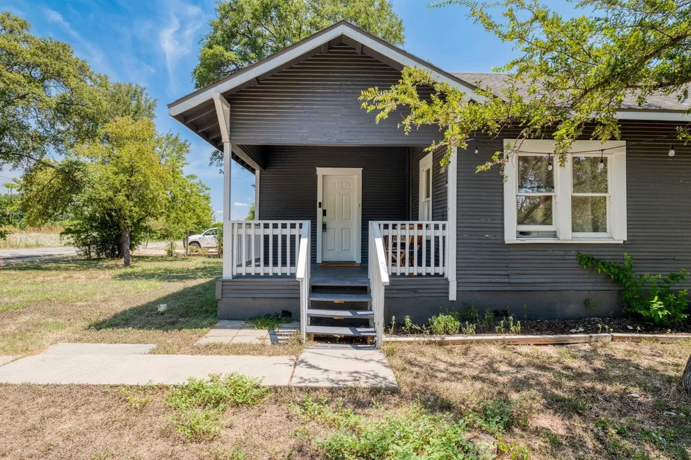 Unit for sale at 905 Bellview Ave, Round Rock, TX 78681