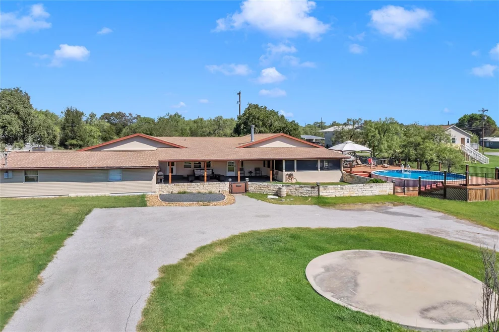 Unit for sale at 1307 Hillcrest DR, Granite Shoals, TX 78654